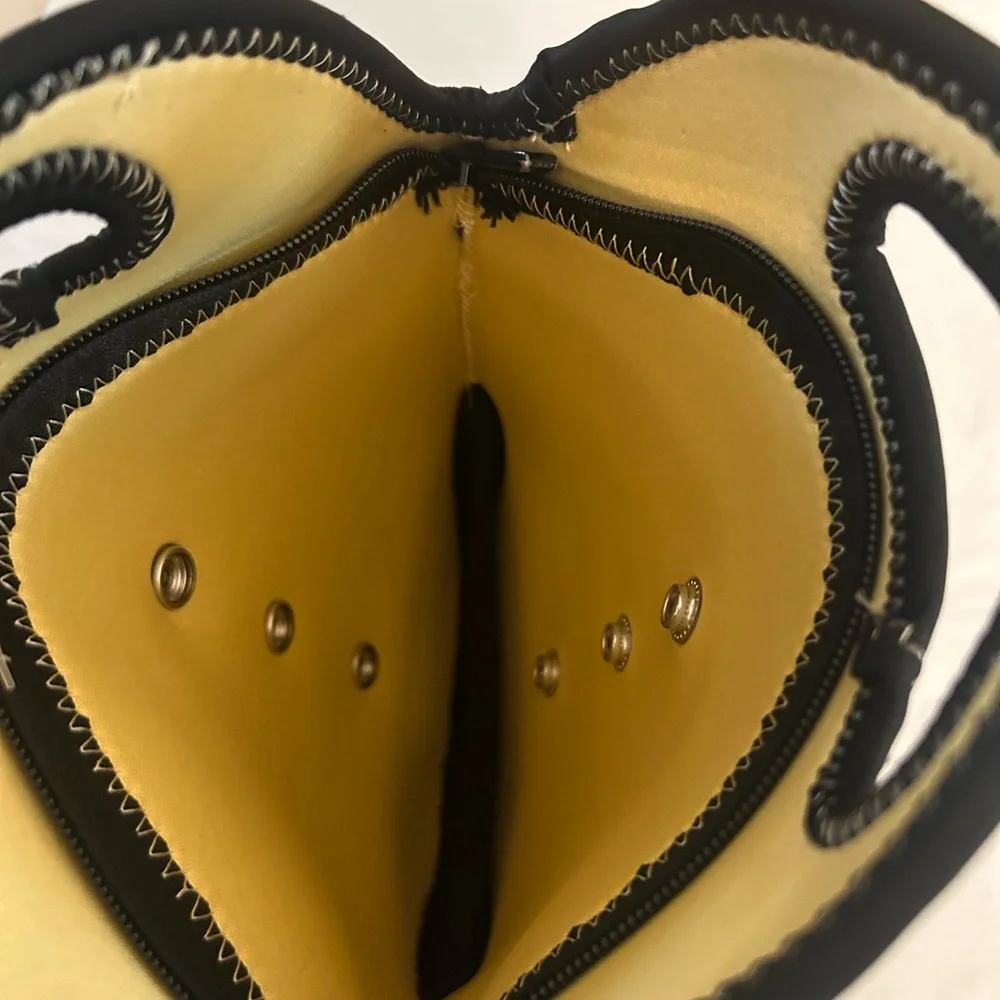 Munchkin Olive and Cream Baby Bag